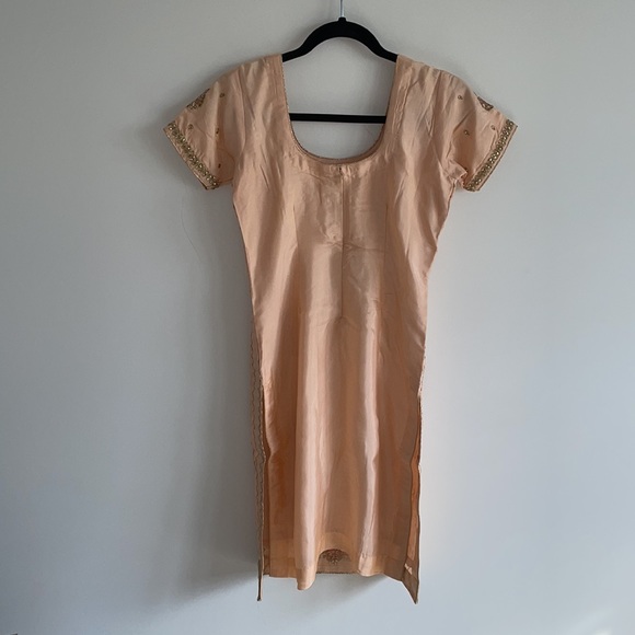 Indian Suit - Picture 10 of 13